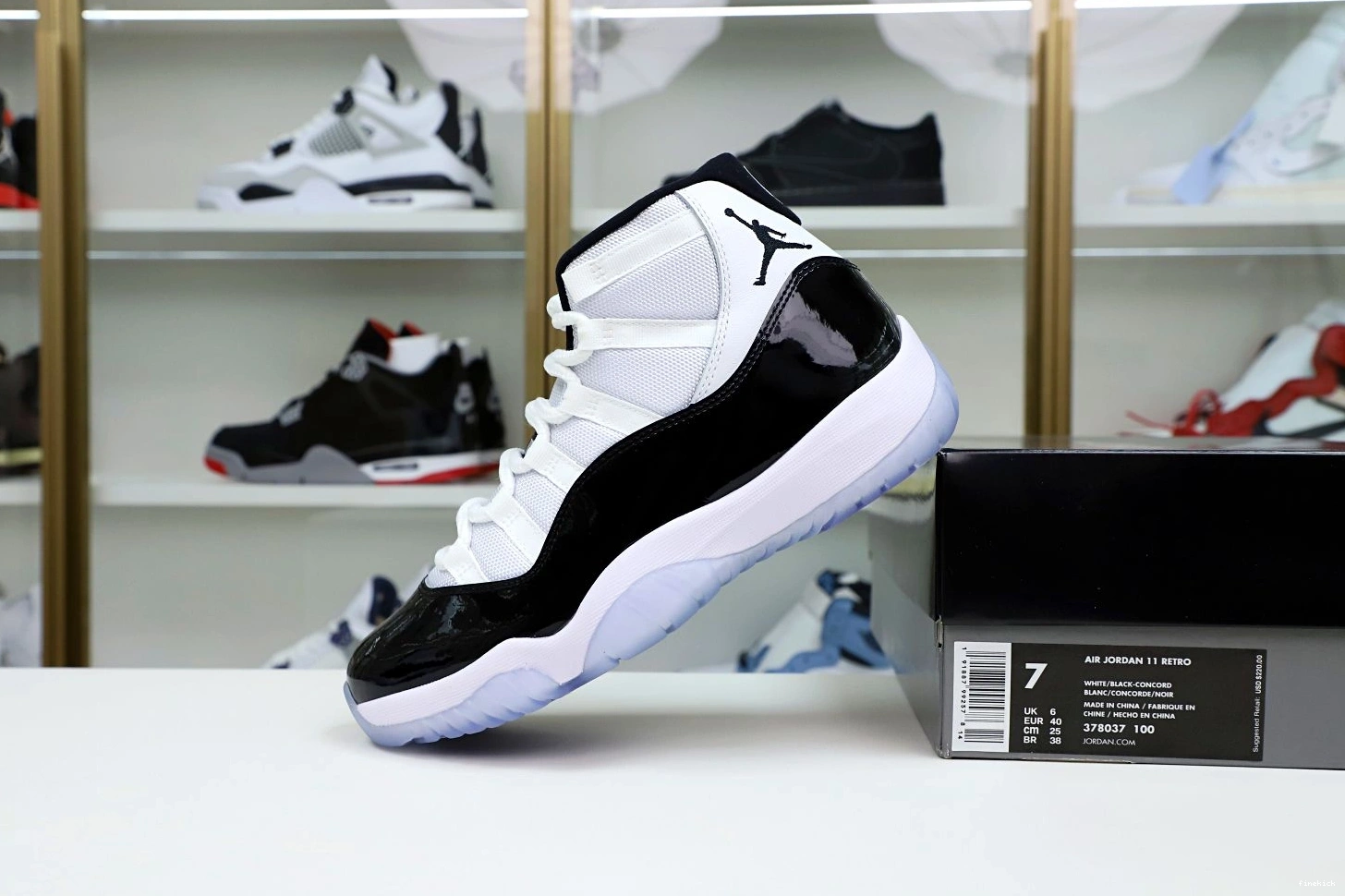 RETRO JORDAN 2018 11 AIR 'CONCORD' 0110